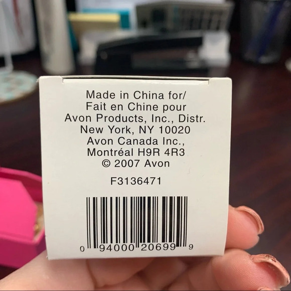 Avon Good Fortune necklace and earrings set pink/gold NIB - Picture 4 of 8